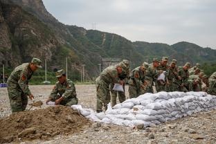 输出在线但难阻失利！小贾伦-杰克逊22中11空砍32分2板4助